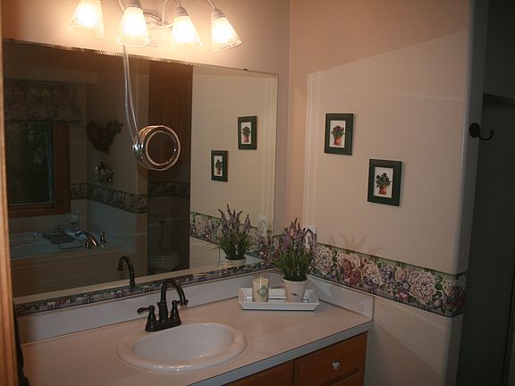 5th image of 6929 Bingham St