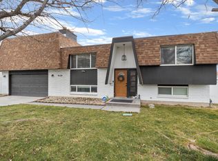 6159 S Don Leone Dr, Taylorsville, UT 84129