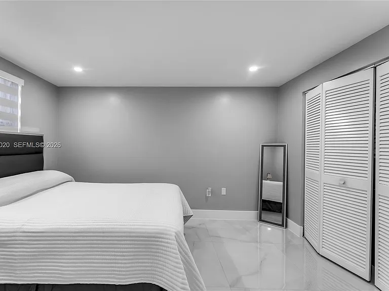 15470 SW 82nd Ln #327 — Photo 3