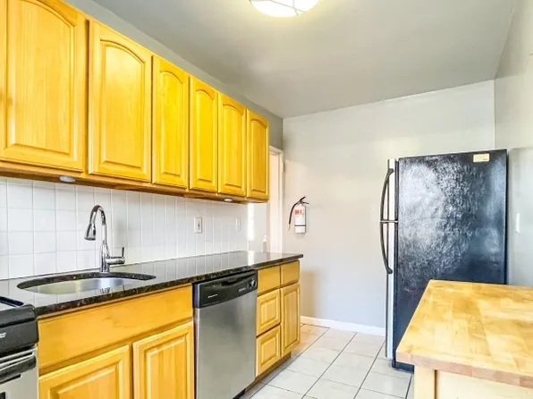45D W Roselle Ave, Roselle Park Boro, NJ 07204
