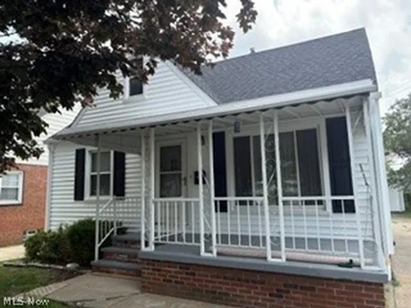 16014 Turney Rd, Maple Heights, OH 44137