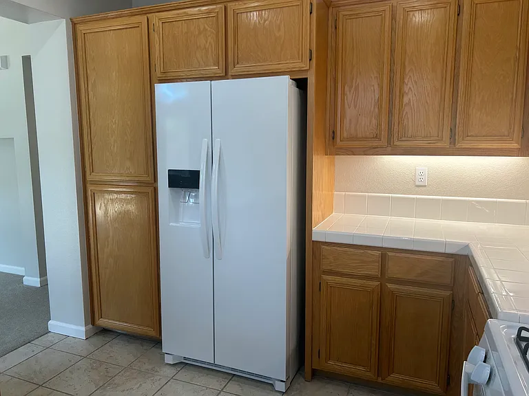1202 Mateo Dr — Photo 8