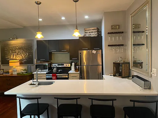 Rented by Brooklyn High Rise LLC | media 2