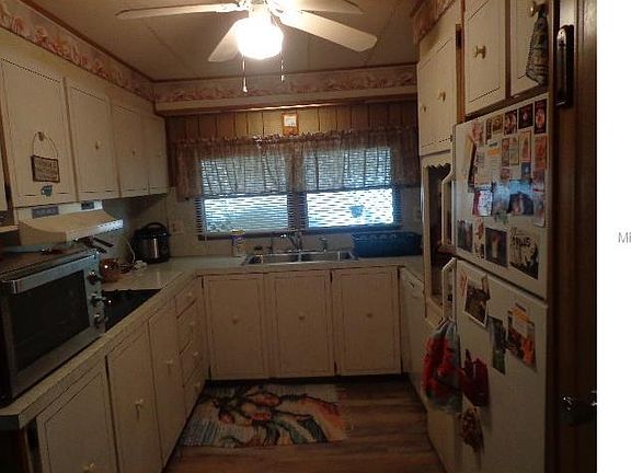 4th image of 170 New England Ave