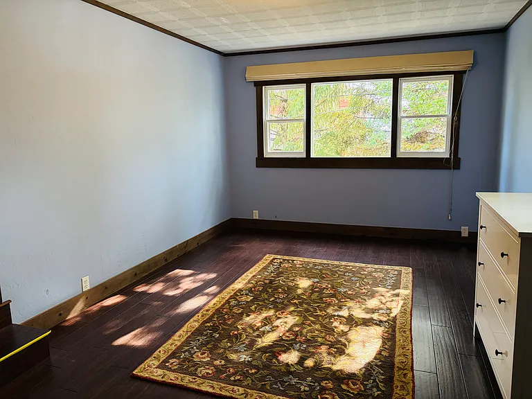 610 Poplar St — Photo 12