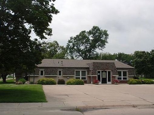 1st image of 1917 W Faidley Ave