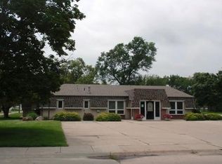 1917 W Faidley Ave, Grand Island, NE 68803