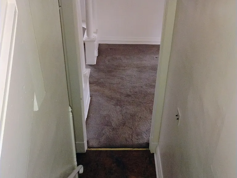 1122 Pinewood Ave — Photo 10