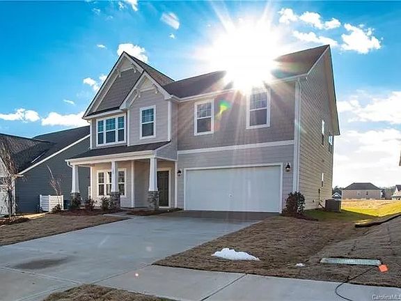 2nd image of 120 Jana Dr