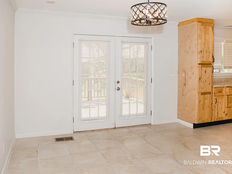 7099 Pinehill Rd — Photo 15