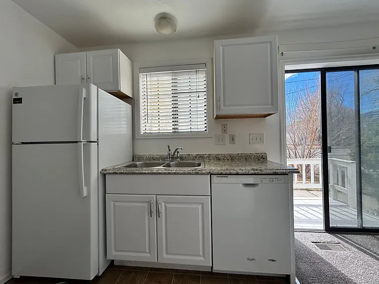 3045 Kings Ridge Blvd #1 — Photo 12