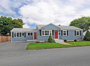 14 Keller Ave, Cranston, RI 02920