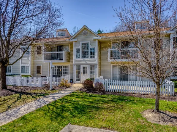 2820 N Bay Dr APT P16, Westlake, OH 44145