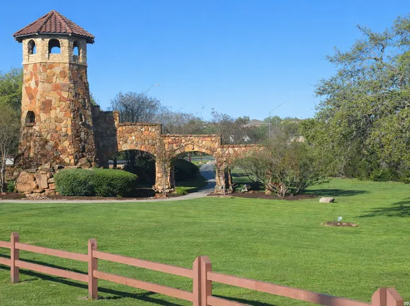 3423 IRONWOOD FALLS, San Antonio, TX 78260