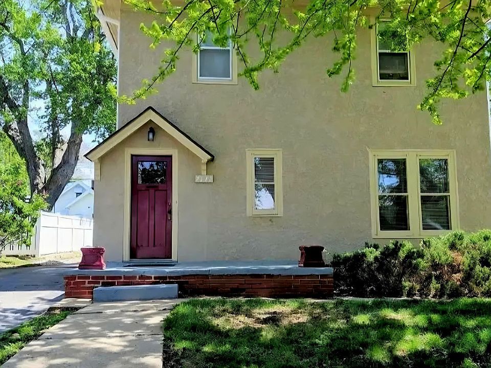 1st image of 2727 N 65th St #3