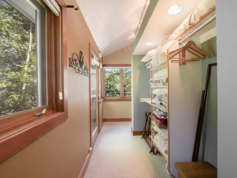 117 Norfolk Ave — Photo 32