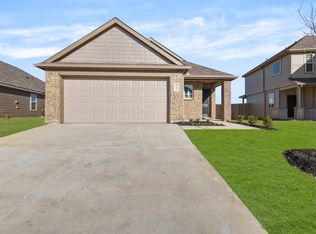 10625 Bleat St, Fort Worth, TX 76036