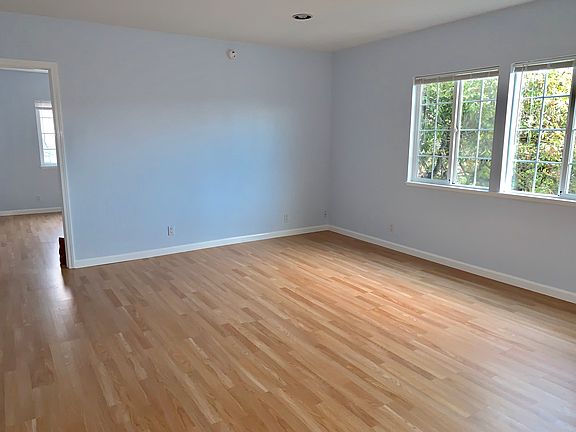 5th image of 106 Linden Ave APT 2