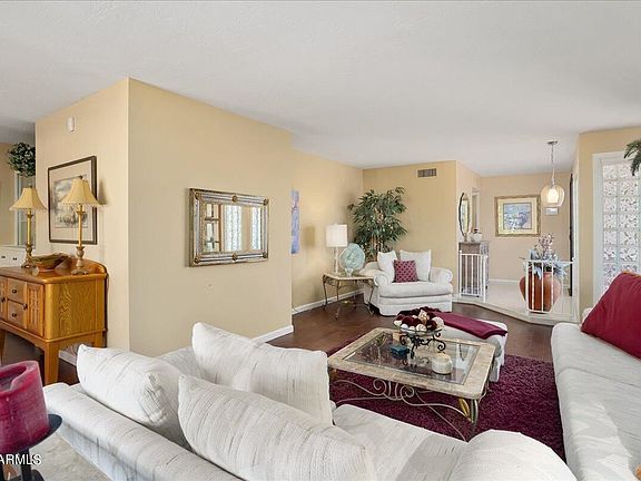 5th image of 203 N Florence Ave