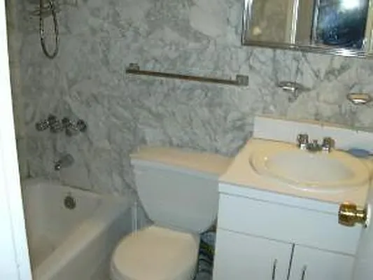 Rented by Keller Williams NYC | media 22