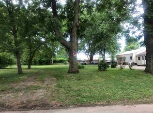 2123 Dillman St, Terre Haute, IN 47802