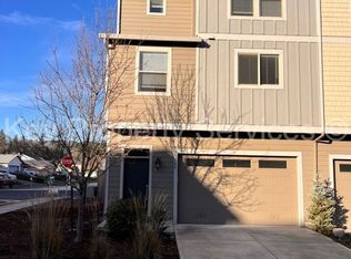 180 Loganberry Ct, Woodland, WA