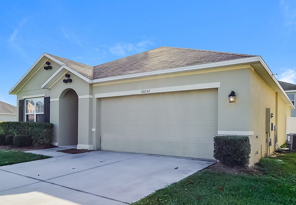 1st image of 16652 Broadford Ln
