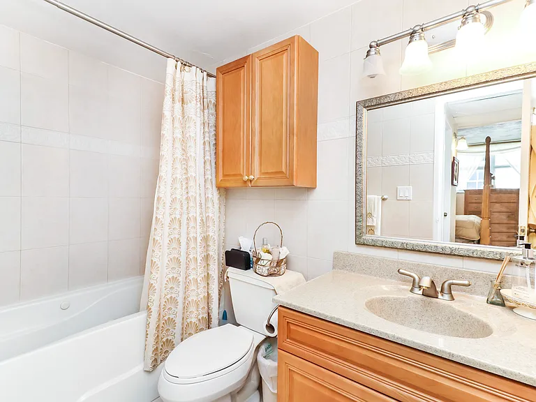 4250 Galt Ocean Dr #12D — Photo 15