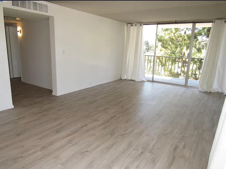 3909 Stevenson Blvd #207 — Photo 5