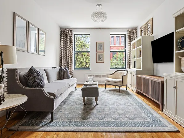 364 W 117th St APT 2C, New York, NY 10026