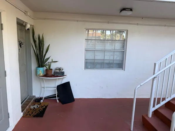 3100 Coral Springs Drive #1i, Coral Springs, FL 33065