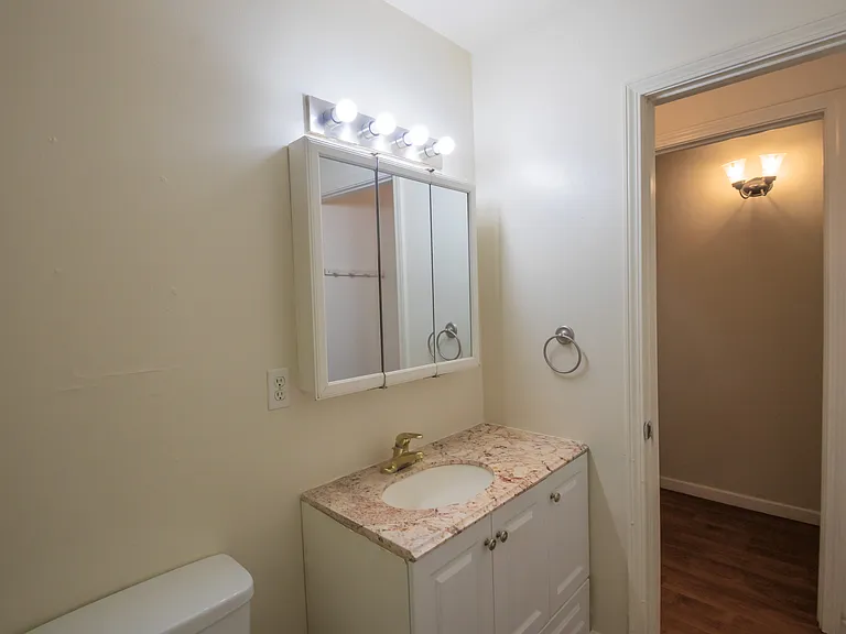 355 Raffetto Dr — Photo 7