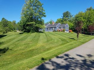 898 Portland Ave, Rollinsford, NH 03869
