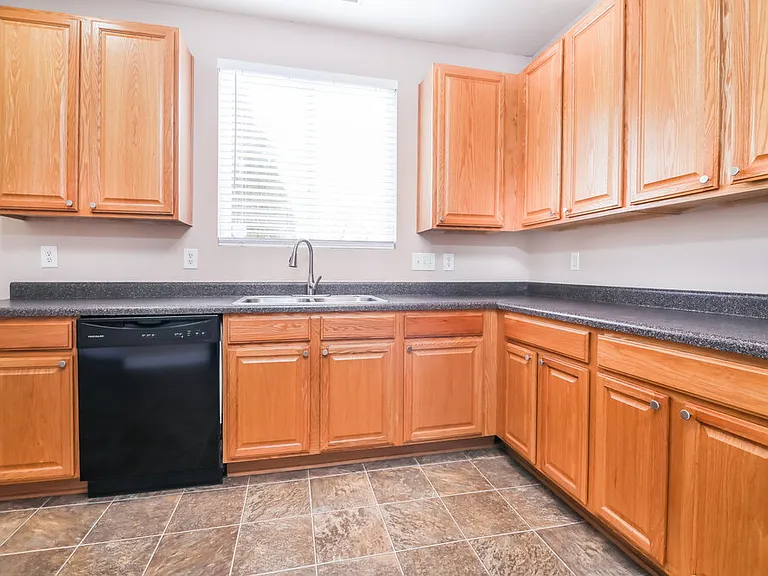 172 Cinder Cross Way — Photo 7