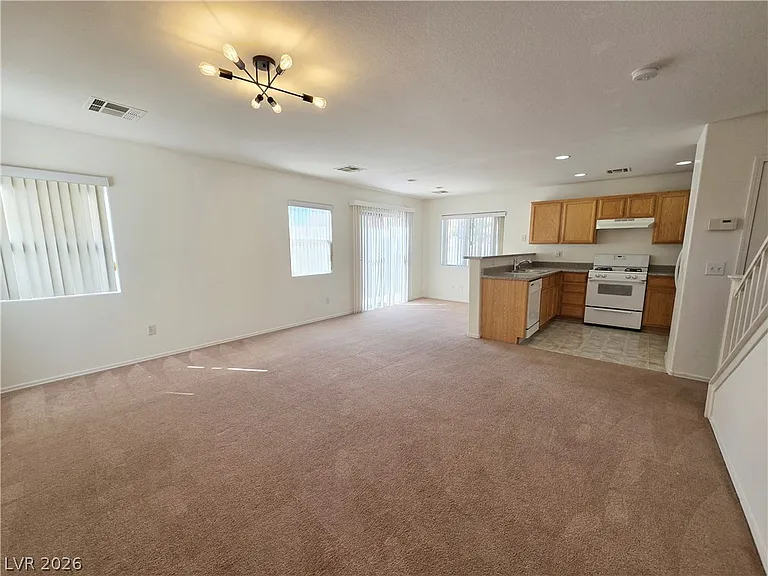 10667 Alondra Peak St — Photo 2