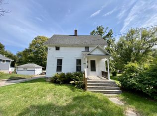 1141 S Jefferson St, Hastings, MI