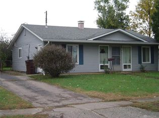 312 Ridgebury Dr, Xenia, OH 45385