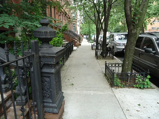 Rented by Hakeem Shahid, LREB | media 10