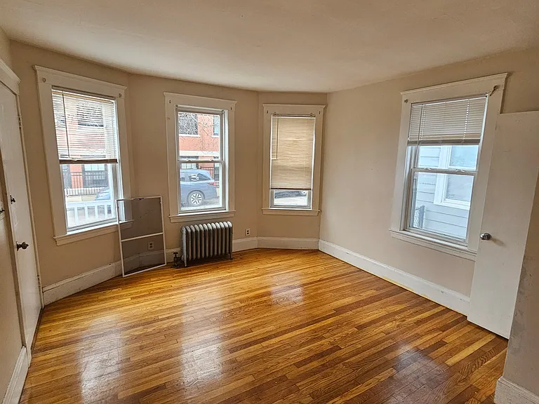 5 Salem St #1 — Photo 9