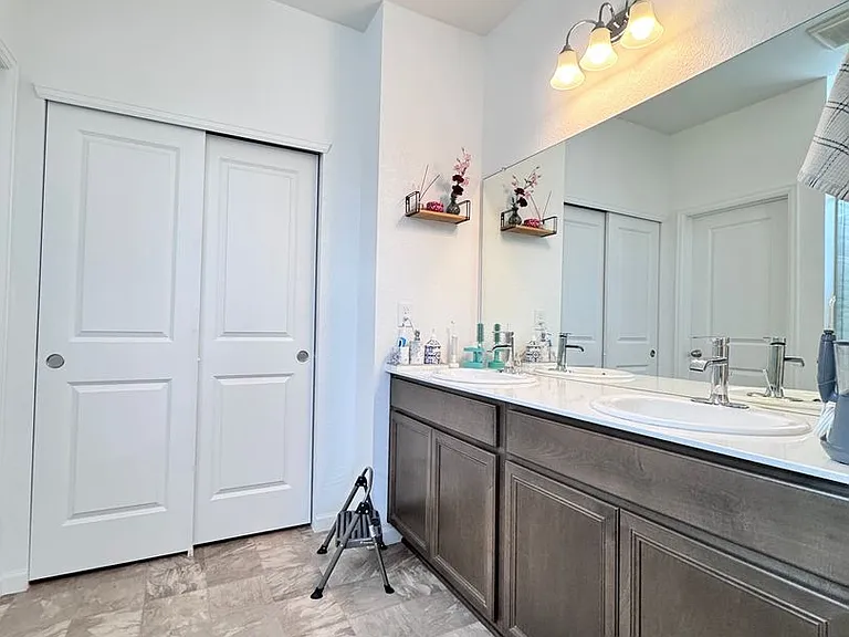 5927 Croaking Toad Dr — Photo 5