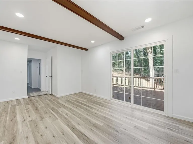 3920 Wedgefield Cir — Photo 15