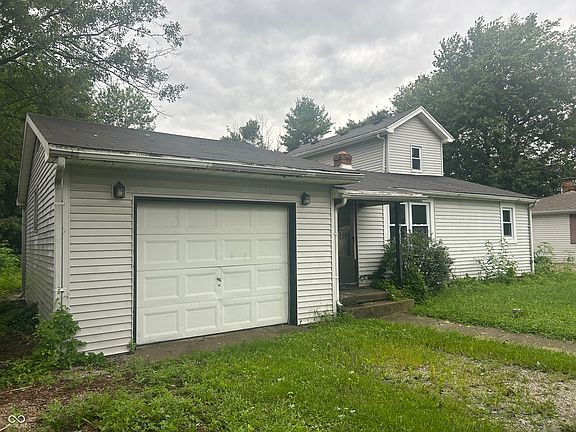 2nd image of 5631 N Clover West Dr