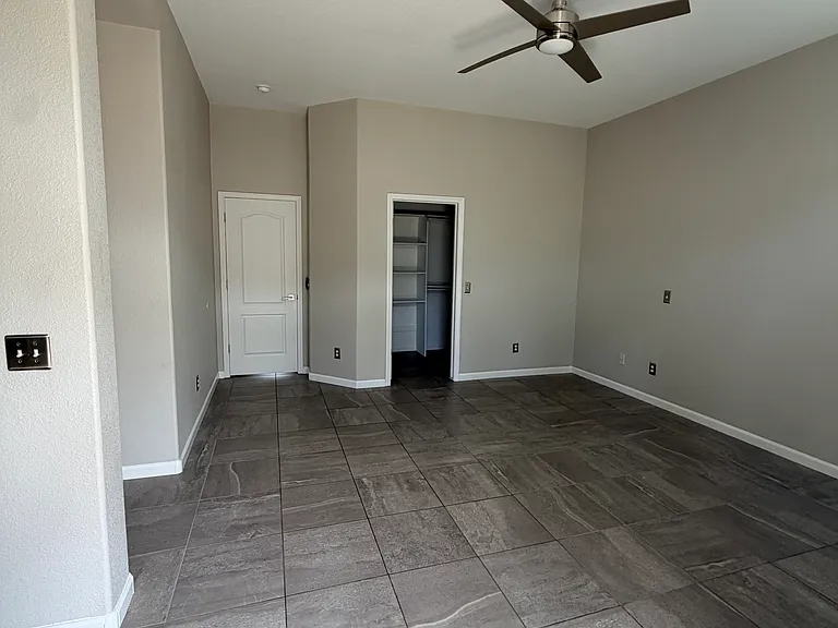 3920 Mountain View Rd — Photo 5