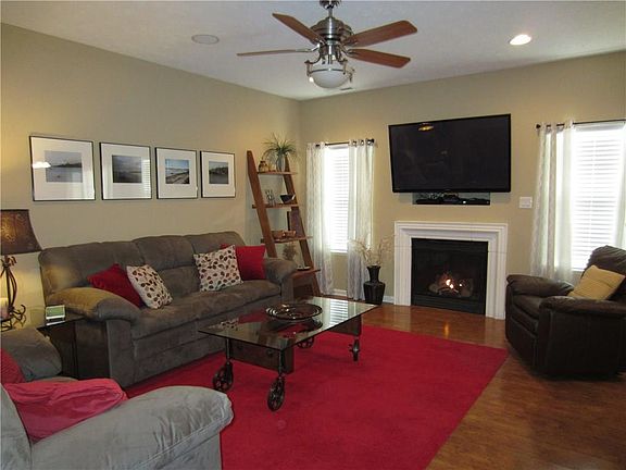 2nd image of 14362 Prairie Meadow Dr