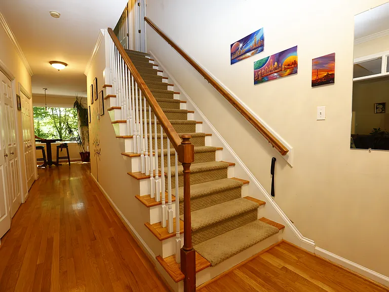 1539 Pathway Dr — Photo 37