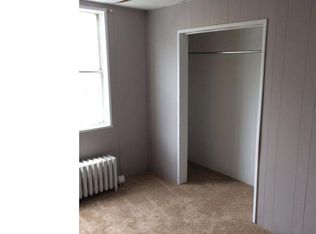 225 W Centre St APT 2, Shenandoah, PA 17976