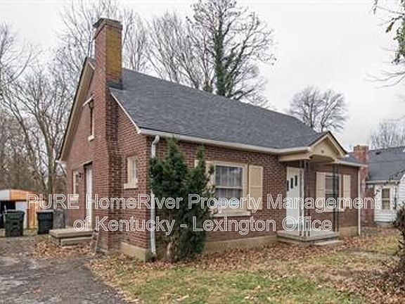 2nd image of 200 Floral Park