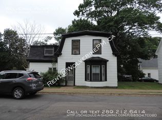 409 Pleasant St #A, New Glasgow, NS B2H2Z4