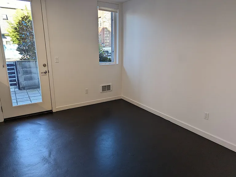 Thomas Street Lofts — Photo 5