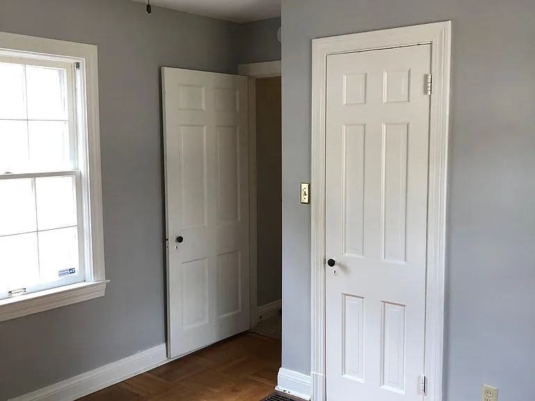 Master bedroom-2/2 bedrooms.